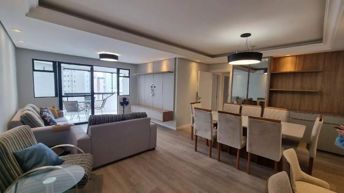 Apartamento No Centro De Bc Balneário Camboriú البرازيل